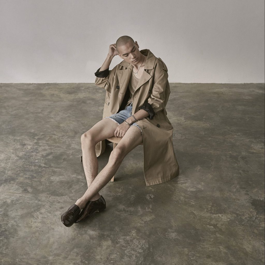 Fashion Sensation: Sensual Strength Fashion Sensation: Sensual Strength