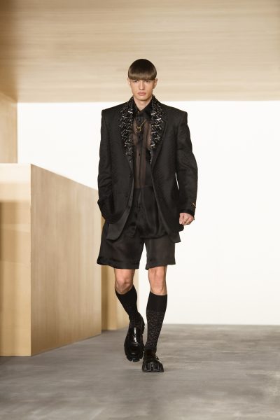 New La Greca monogram bowed at Versace's A/W21 show - Men's Folio Malaysia