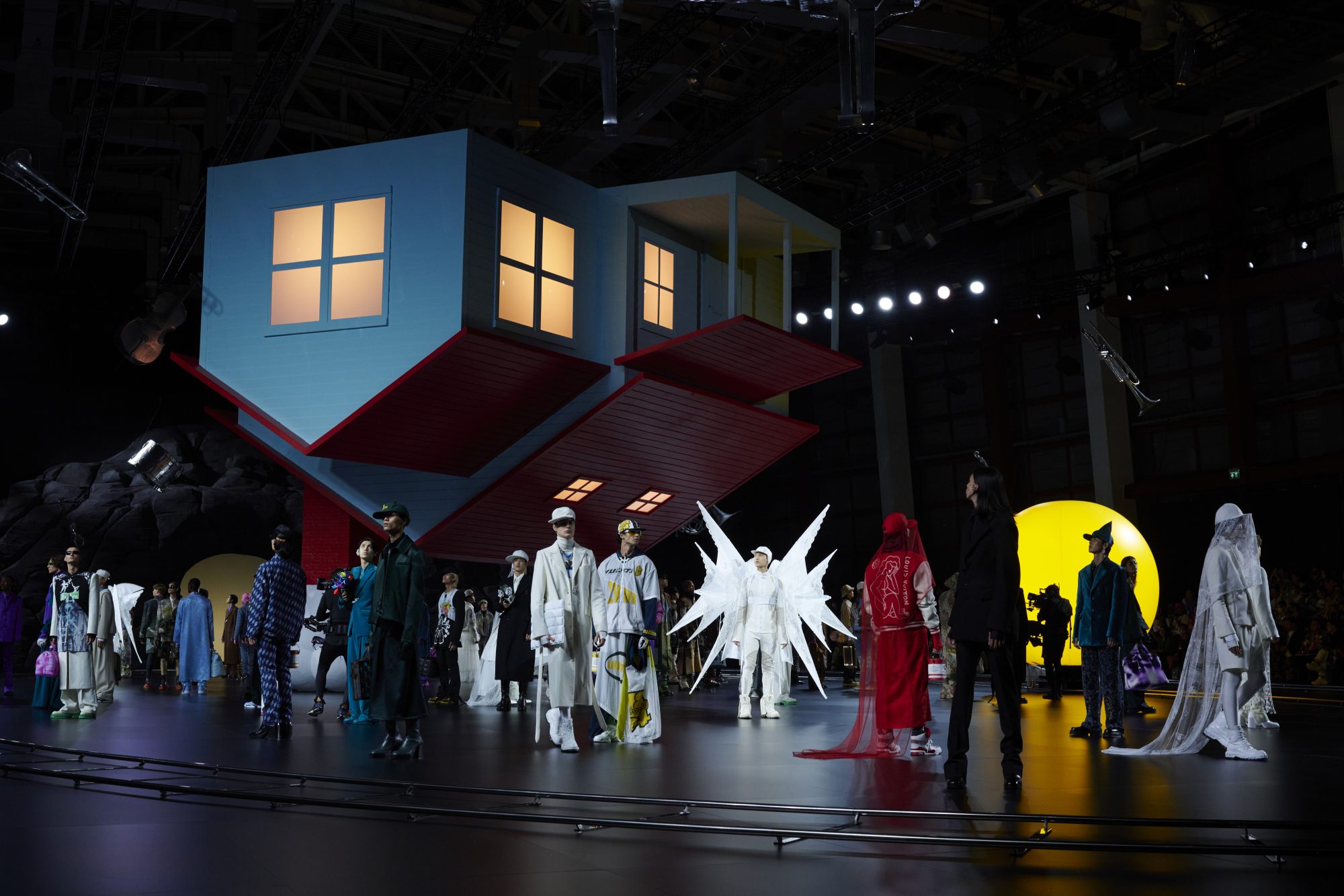 Show Highlights: Louis Vuitton Men's A/W22 Spin-Off Show in