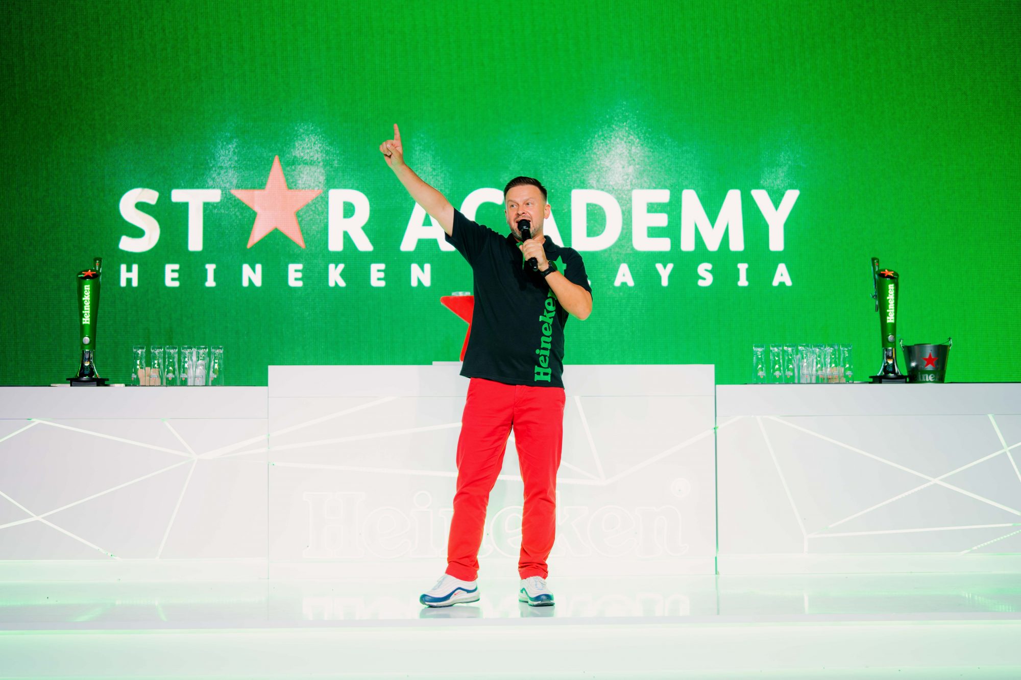 Heineken introduces immersive experiences Heineken introduces immersive experiences