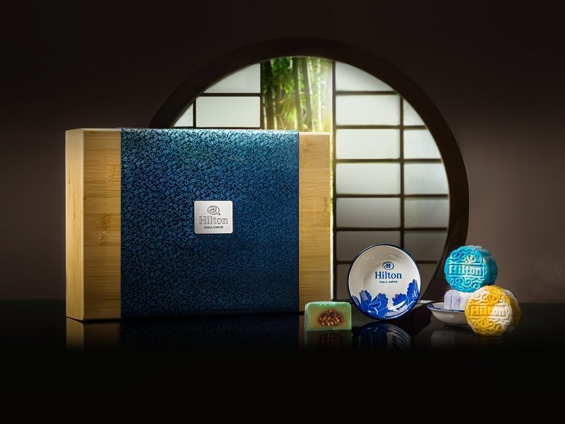 Light up your Mid-Autumn Festival 2022 with these delightful mooncakes