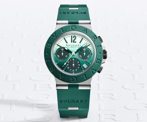 Bvlgari Aluminium Chronograph Smeraldo is a lush ocean odyssey